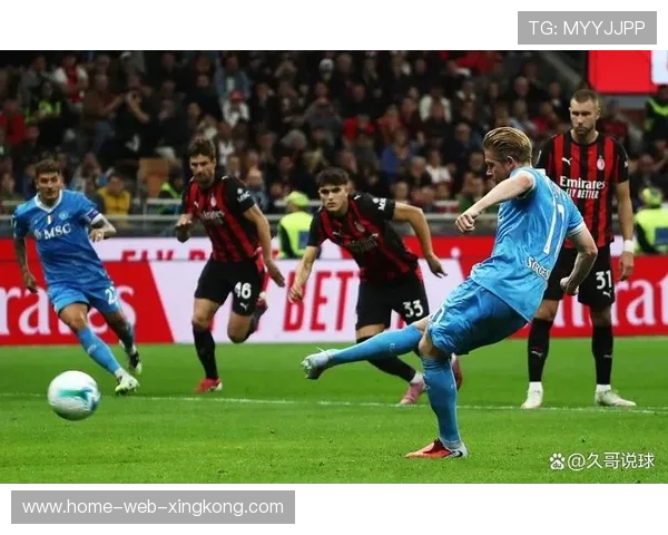 切尔西禁区内二次进攻再度奏效，普利西奇补射得手